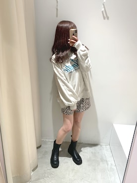 「nice claup」｜「アイテム（スウェット）」を使った、しんももさん（レディース・151cm）の冬コーディネート