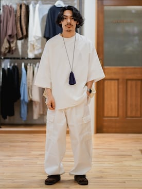 「白カーゴパンツ」｜Satoshi Makimotoさん（メンズ・166cm）の夏コーディネート