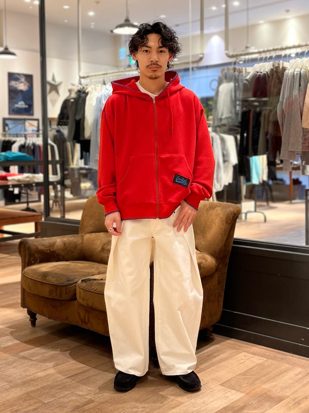 赤パーカー」のメンズ人気ファッションコーディネート - WEAR