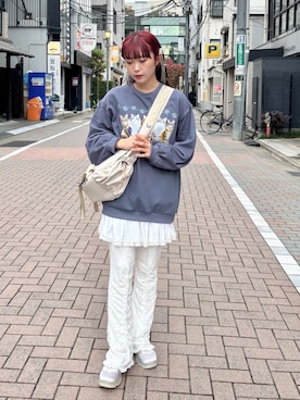 「アイテム（メッセンジャーバッグ）」を使った、miokaさん（レディース・162cm）の秋コーディネート