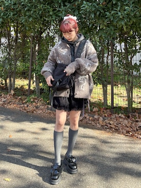 「アイテム（メッセンジャーバッグ）」を使った、miokaさん（レディース・162cm）の秋コーディネート