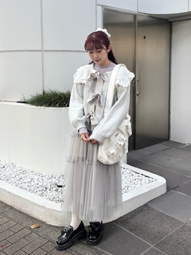 「アイテム（ローファー）」を使った、miokaさん（レディース・162cm）の秋コーディネート