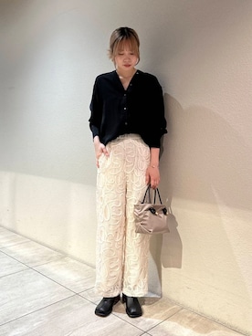 「URBAN RESEARCH（アーバンリサーチ）のアイテム（シャツ/ブラウス）」を使った、hikaruさん（レディース・168cm）の秋コーディネート