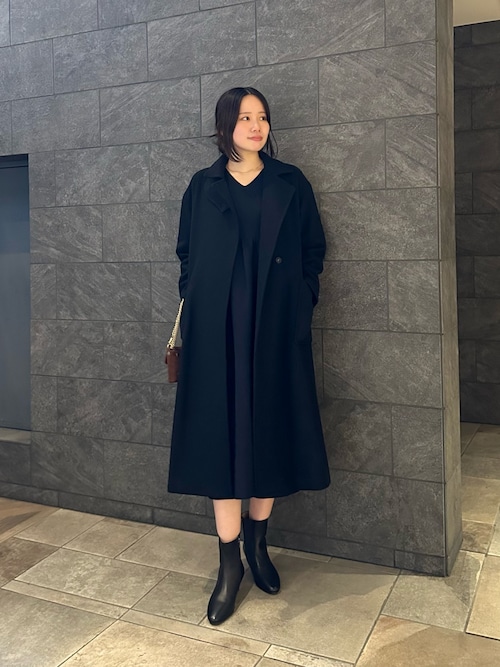 セール】『WEB/一部店舗限定』フォルムシルエットVネックリブ