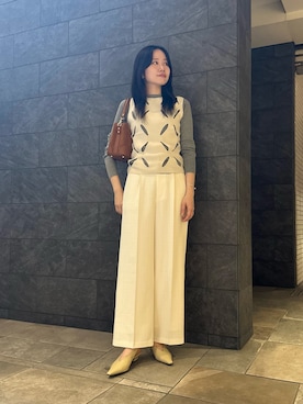 「アイテム（その他シューズ、ベージュ系）」を使った、hikaruさん（レディース・168cm）の秋コーディネート