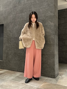 「アイテム（ノーカラージャケット）」を使った、hikaruさん（レディース・168cm）の冬コーディネート