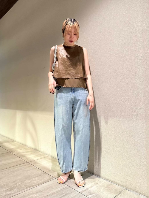 セール】YENN SIDE PLEATED DENIM PANTS（デニムパンツ）｜YENN