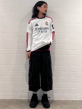 「adidas（アディダス）のADICOLOR CARGO SHORTS / アディカラー カーゴ ショーツ / ハーフパンツ / アディダスオリジナルス adidas Originals（その他パンツ、ブラック系）」を使った、oiさん（メンズ・176cm）の夏コーディネート