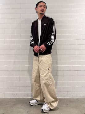 「アイテム（ジャージ）」を使った、oiさん（メンズ・176cm）の冬コーディネート