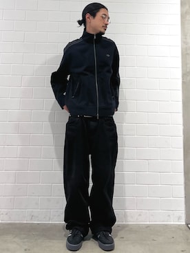 「アイテム（ナイロンジャケット）」を使った、oiさん（メンズ・176cm）の冬コーディネート