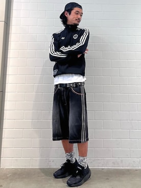 「アイテム（ジャージ）」を使った、oiさん（メンズ・176cm）の秋コーディネート