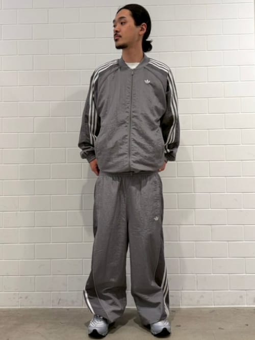 アディダス オリジナルスショップ 福岡oiさんのジャージを使った