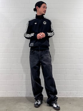 「アイテム（ジャージ）」を使った、oiさん（メンズ・176cm）の冬コーディネート