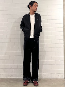 「アイテム（ジャージ）」を使った、oiさん（メンズ・176cm）の冬コーディネート