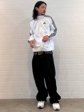 「adidas（アディダス）のチームガイスト アディカラー トラックトップ / ジャージ / トラックジャケット / アディダスオリジナルス adidas Originals（ジャージ、ホワイト系）」を使った、oiさん（メンズ・176cm）の春コーディネート