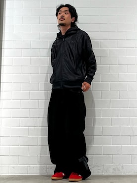 「アイテム（ジャージ）」を使った、oiさん（メンズ・176cm）の秋コーディネート