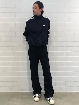 「adidas（アディダス）のスーパースター ビンテージ / Superstar Vintage（シューズ、ブラック系）」を使った、oiさん（メンズ・176cm）の春コーディネート