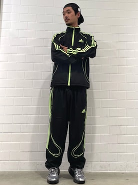「アイテム（ジャージ）」を使った、oiさん（メンズ・176cm）の秋コーディネート