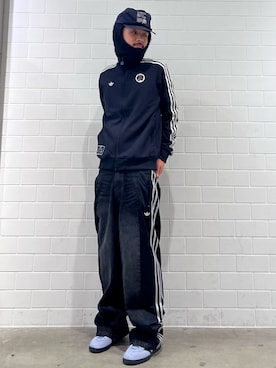 「アイテム（ジャージ）」を使った、oiさん（メンズ・176cm）の秋コーディネート