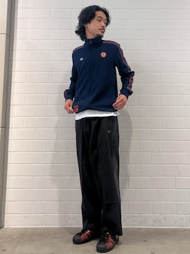「アイテム（ジャージ）」を使った、oiさん（メンズ・176cm）の秋コーディネート