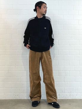 「アイテム（ジャージ）」を使った、oiさん（メンズ・176cm）の秋コーディネート