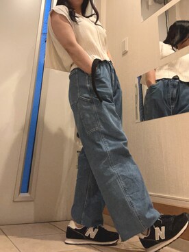 デニムパンツを使った「セーラーカラー」の人気ファッション 