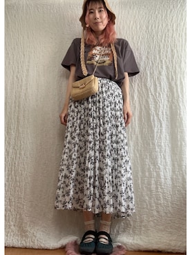 「Honeys（ハニーズ）のアイテム（T Shirts、グレー系）」を使った、kumanomi006さん（レディース・166cm）の夏コーディネート
