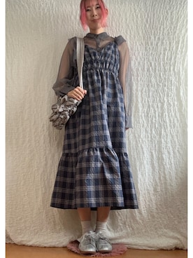 「Avail（アベイル）のアイテム（シャツ/ブラウス、グレー系）」を使った、kumanomi006さん（レディース・166cm）の夏コーディネート