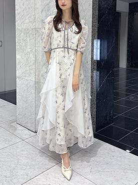 「dazzlin（ダズリン）のマチラッフルフラワープリントワンピース（ワンピース、ホワイト系）」を使った、kannaさん（レディース・157cm）の春コーディネート