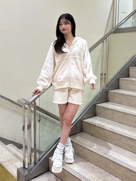 「dazzlin（ダズリン）の【ちいかわ/dazzlin specialcollection】モコモコルームウエアセット（ルームウェア/パジャマ、ピンク系）」を使った、kannaさん（レディース・157cm）の秋コーディネート