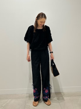 「ROSE BUD（ローズバッド）のOFF SHOULDER BLOUSE（シャツ/ブラウス、ブラック系）」を使った、makironさん（レディース・164cm）の夏コーディネート
