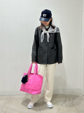 「HASHIBAMI（ハシバミ）のアイテム」を使った、makironさん（レディース・164cm）の冬コーディネート