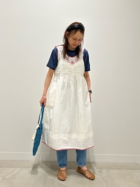 「INDIA IS BEAUTIFUL（インディアイズビューティフル）のINDIA IS BEAUTIFUL/CAMSOLE LAYERED ONEPIECE（ワンピース、ホワイト系）」を使った、makironさん（レディース・164cm）の夏コーディネート