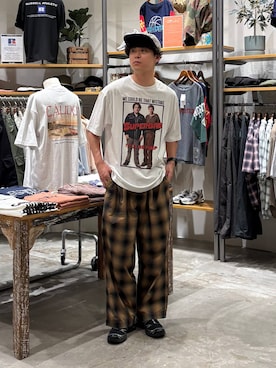 「niko and...（ニコアンド）のチェックブロードパンツ（その他パンツ、イエロー系）」を使った、sogoさん（メンズ・180cm）の夏コーディネート