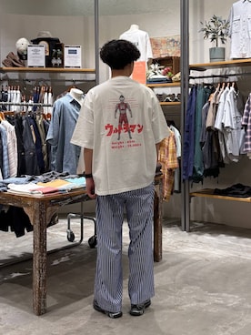「niko and...（ニコアンド）のパジャマ柄イージーパンツ（その他パンツ、ブルー系）」を使った、sogoさん（メンズ・180cm）の春コーディネート