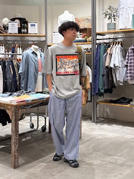 「niko and...（ニコアンド）のパジャマ柄イージーパンツ（その他パンツ、ブルー系）」を使った、sogoさん（メンズ・180cm）の春コーディネート