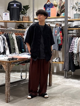 「niko and...（ニコアンド）のヴィンテージミニ裏毛Tシャツ（Tシャツ/カットソー、ブラック系）」を使った、sogoさん（メンズ・180cm）の夏コーディネート