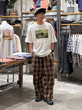 「niko and...（ニコアンド）のチェックブロードパンツ（その他パンツ、イエロー系）」を使った、sogoさん（メンズ・180cm）の夏コーディネート