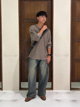 「スラックス」｜「アイテム（デニムパンツ）」を使った、sogoさん（メンズ・180cm）の夏コーディネート