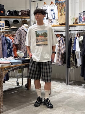 「niko and...（ニコアンド）のサッカーチェックショートパンツ（その他パンツ、ブラック系）」を使った、sogoさん（メンズ・180cm）の夏コーディネート