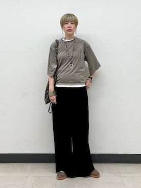 「Uhr（ウーア）のアイテム」を使った、森さん（レディース・162cm）の夏コーディネート