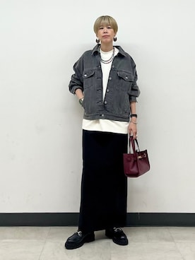「アイテム（デニムジャケット）」を使った、森さん（レディース・162cm）の夏コーディネート