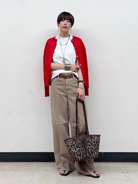 「SHIPS（シップス）のアイテム（アクセサリー）」を使った、森さん（レディース・162cm）の春コーディネート