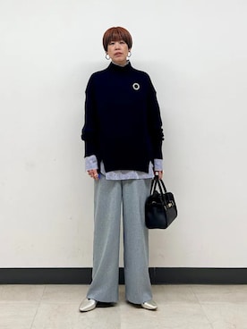 「アイテム（ブローチ/コサージュ）」を使った、森さん（レディース・162cm）の冬コーディネート