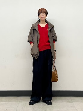 「アイテム（ブローチ/コサージュ）」を使った、森さん（レディース・162cm）の秋コーディネート