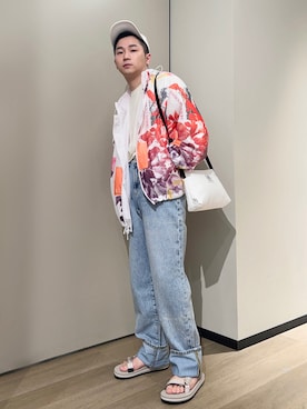 「花柄」｜「アイテム（ナイロンジャケット）」を使った、🔩J.HARAさん（メンズ・167cm）の春コーディネート