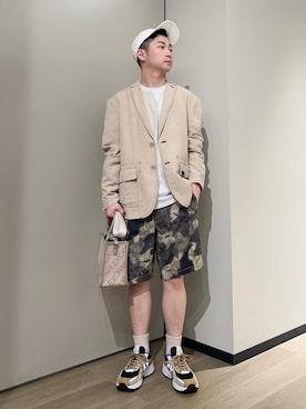 「ARMANI EXCHANGE（アルマーニエクスチェンジ）のアイテム（ハンドバッグ）」を使った、🔩J.HARAさん（メンズ・167cm）の春コーディネート