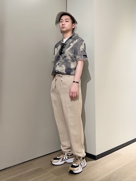 「ARMANI EXCHANGE（アルマーニエクスチェンジ）のアイテム（スラックス）」を使った、🔩J.HARAさん（メンズ・167cm）の春コーディネート