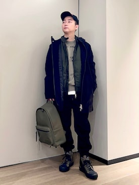 「通勤コーデ」｜「アイテム（モッズコート）」を使った、🔩J.HARAさん（メンズ・167cm）の秋コーディネート