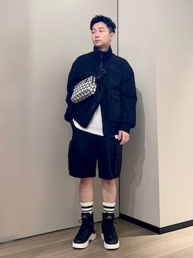 「ARMANI EXCHANGE（アルマーニエクスチェンジ）の【A|X アルマーニ エクスチェンジ】グラフィックロゴプリント　半袖シャツ/SLIM」を使った、🔩J.HARAさんのコーディネート